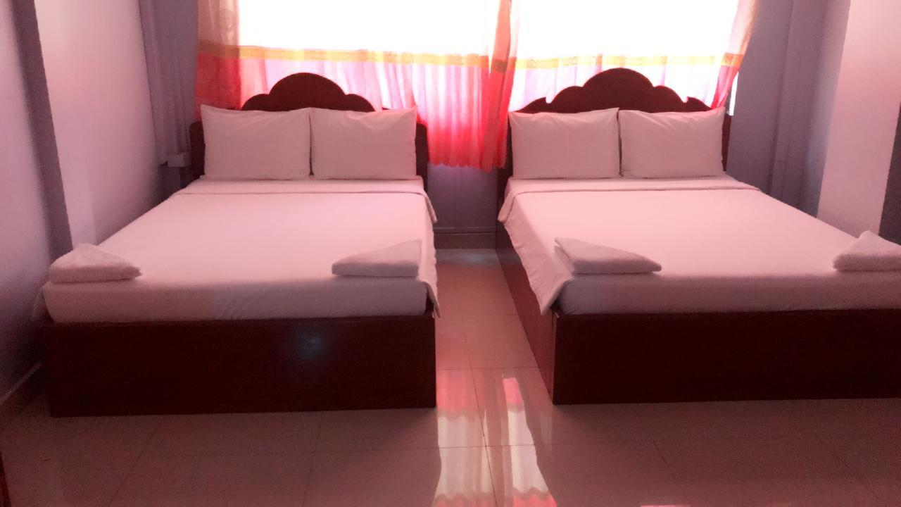 Khmer Village Guesthouse 프놈펜 외부 사진