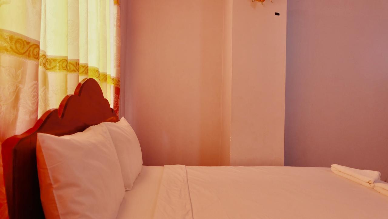 Khmer Village Guesthouse 프놈펜 외부 사진