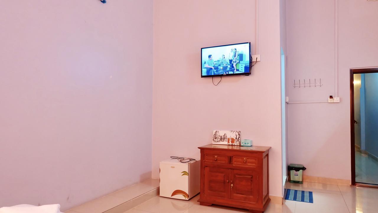 Khmer Village Guesthouse 프놈펜 외부 사진