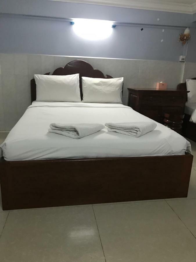 Khmer Village Guesthouse 프놈펜 외부 사진